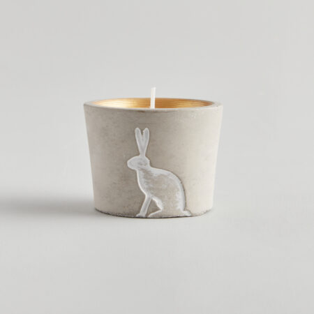 Scented candle - thyme in copper-rimmed hare pot